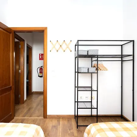 Secret Garden In The Heart Of Apartamento